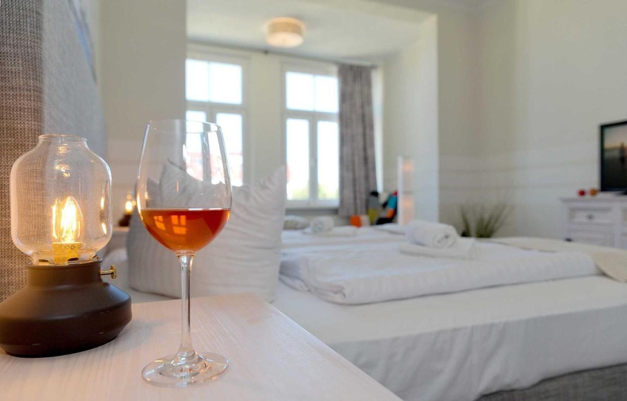 Zum Weissen Rossl Apartamento Heringsdorf  Exterior foto